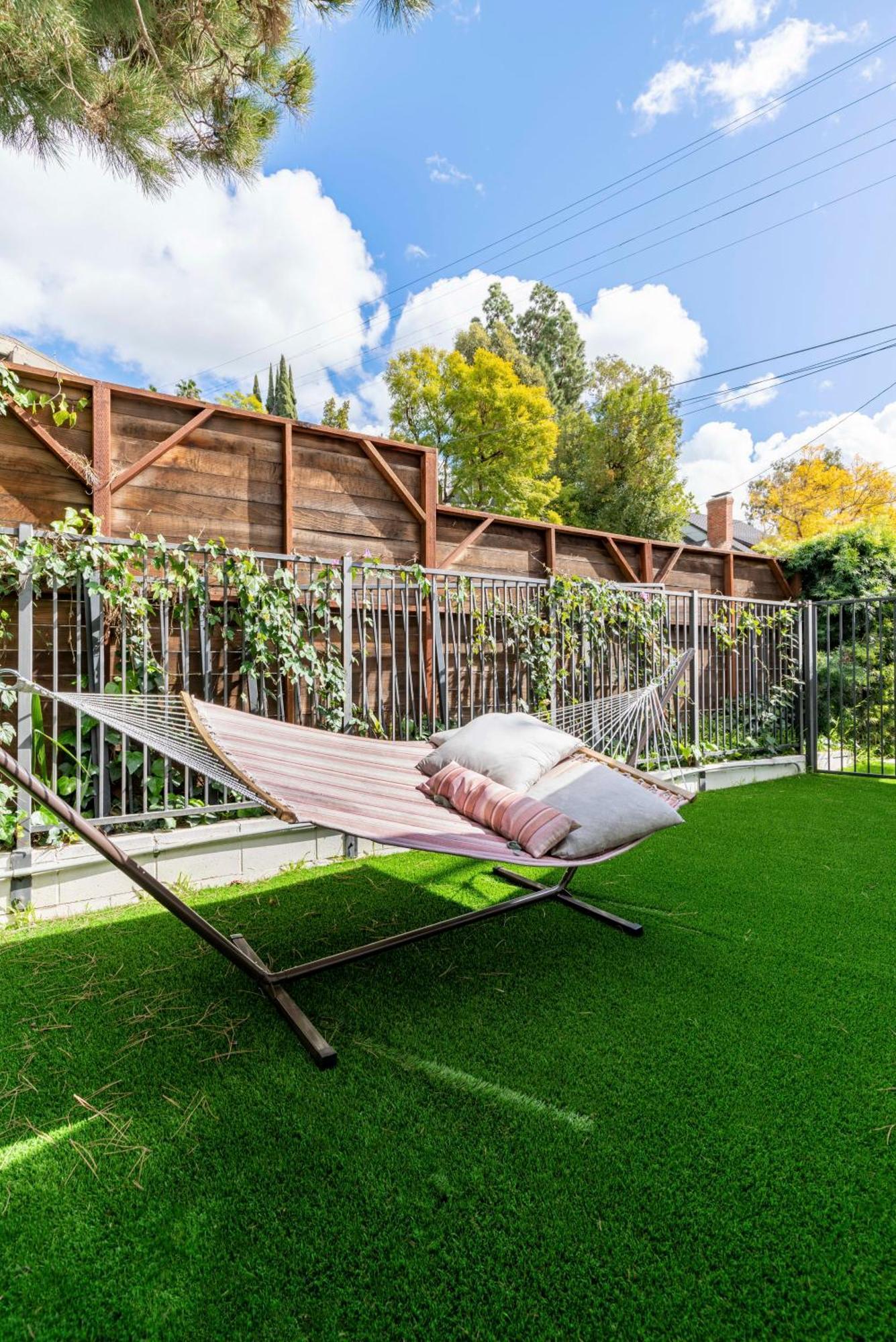 Вилла 3M Hollywood Modern Oasis Лос-Анджелес Экстерьер фото